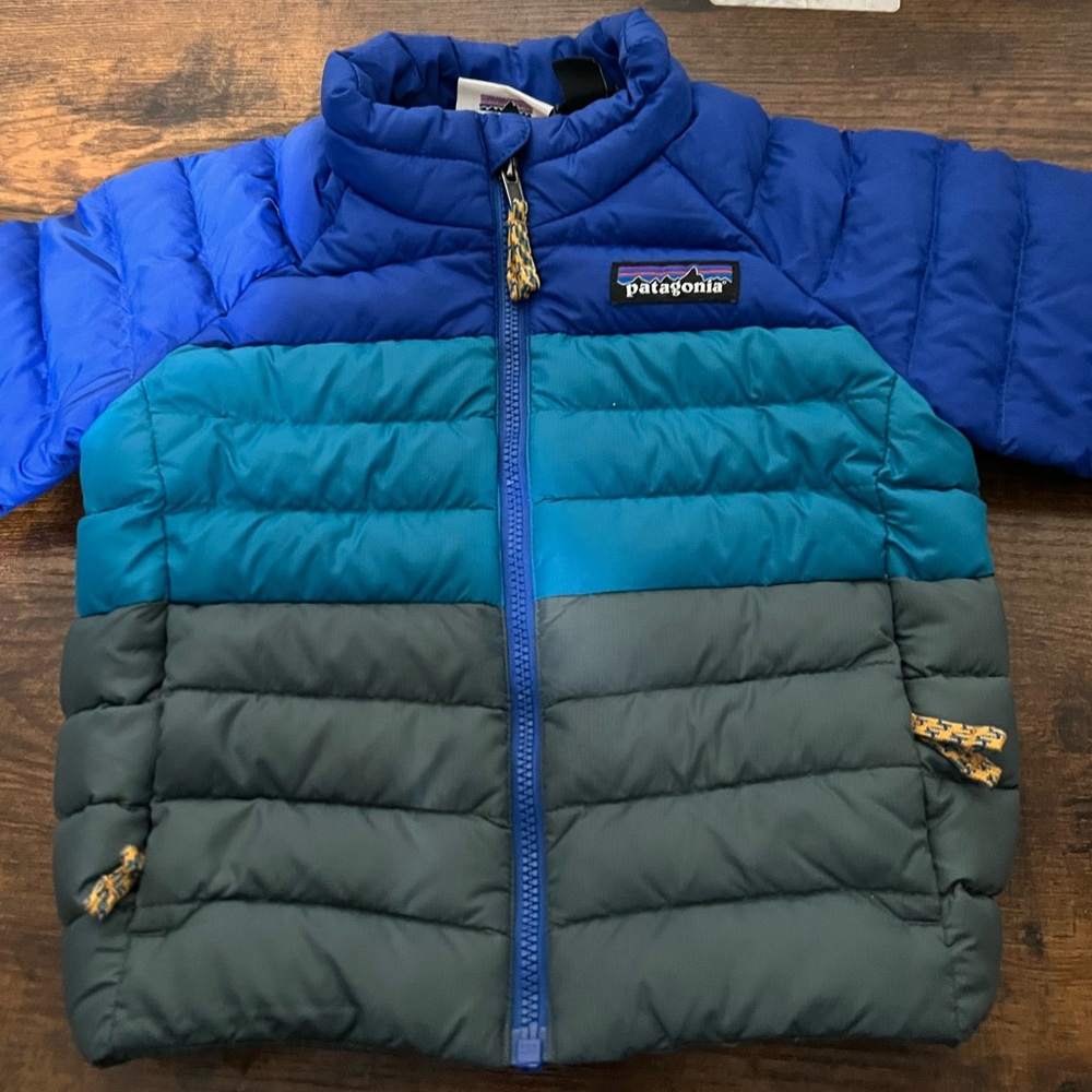 Patagonia Kids Puffer Jacket - Blue and Gray - Picture 2 of 8